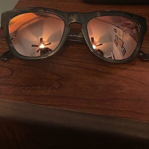 Westward Leaning Tortoiseshell Sunglasses Frame in Brown and Black